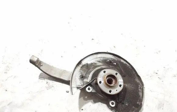 Volvo XC90 Front wheel hub 32298139