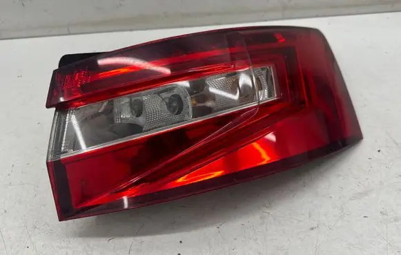 Skoda Superb B8 (3V) Rear/tail lights 3V9945208A
