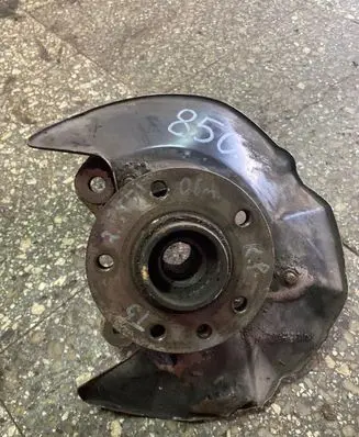 Volkswagen Transporter - Caravelle T5 Front wheel hub