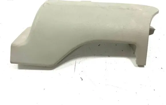 Volvo XC90 Seat belt trim 39831665 39831664