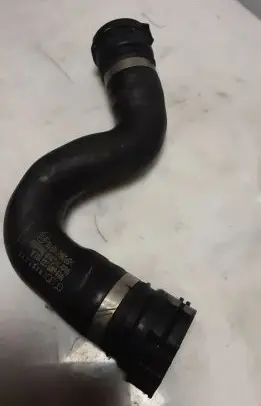 Audi Q7 4M Engine coolant pipe/hose 8W0122101A 4F0122293C