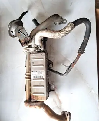 Toyota Avensis T270 EGR valve cooler 256010R020 13064130000
