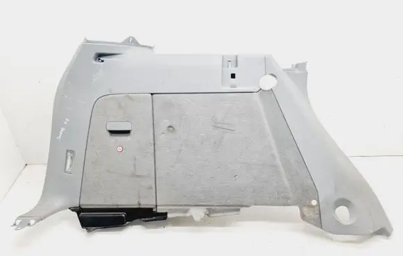 Trunk/boot lower side trim panel