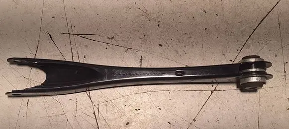 BMW 1 F20 F21 Rear control arm 6792527