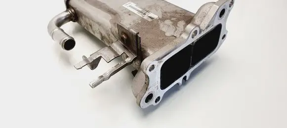 Audi A4 S4 B8 8K EGR valve cooler V29009967 MM112DN