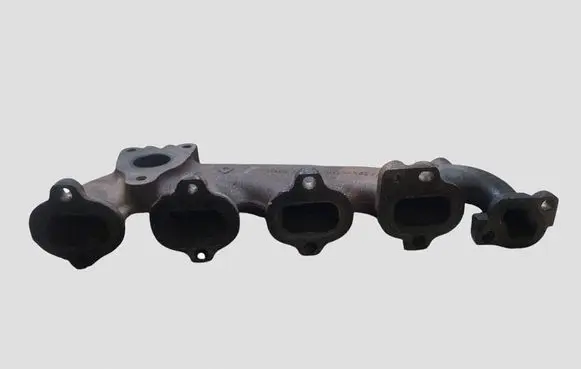 Mercedes-Benz C W205 Exhaust manifold 140045202R