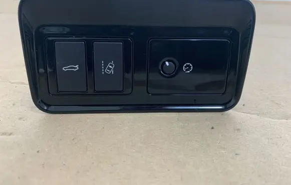 Jaguar XF X260 Tailgate opening switch 