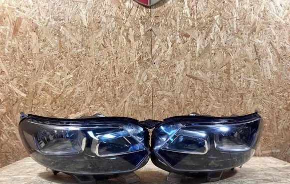 Citroen Jumpy Headlight/headlamp 9808567680 9808567780