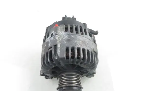 Volkswagen Golf V Generator/alternator 06F903023C