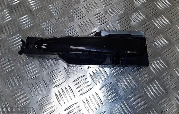 Nissan Qashqai Front door exterior handle 8061122134