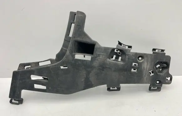 Volvo V60 Front bumper mounting bracket 31455652
