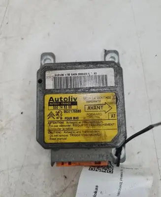 Peugeot Partner Airbag control unit/module 550748300