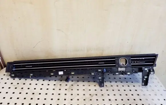 Volkswagen PASSAT B8 Dash center air vent grill 3G2857083 3G1858416