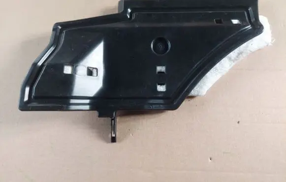 Toyota Auris E180 Dashboard lower bottom trim panel 5560702141