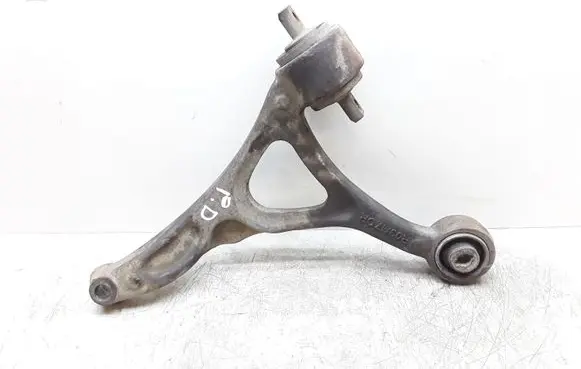 Volvo XC90 Front lower control arm/wishbone