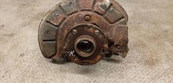 Skoda Superb B6 (3T) Front wheel hub spindle knuckle 