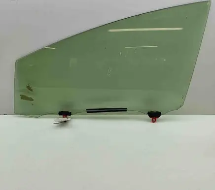 Toyota Prius+ (ZVW40) Front door window glass four-door 6810247120