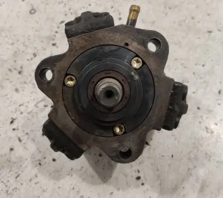 Alfa Romeo 156 Fuel injection high pressure pump 0445010006