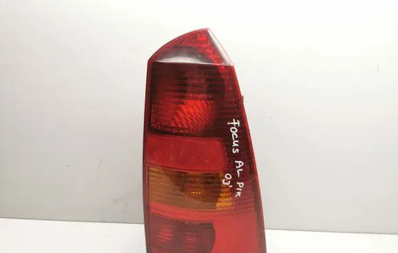 Ford Focus Rear/tail lights 1M5113404D