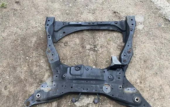 Volvo S90, V90 Front subframe 32268633