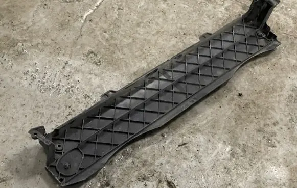 BMW X5 F15 Top upper radiator support slam panel 8574000