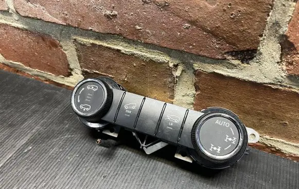 Mercedes-Benz GL X164 Differential lock switch A1648707310 03752971
