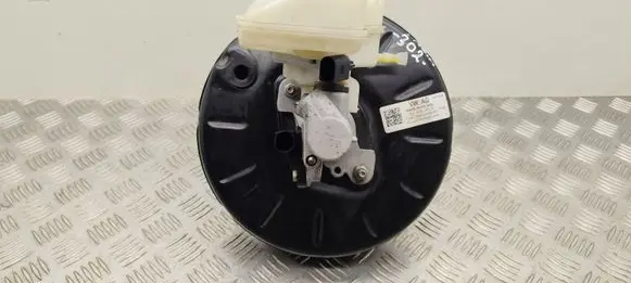 Skoda Fabia Mk4 (6VA) Brake booster 2Q1614105R