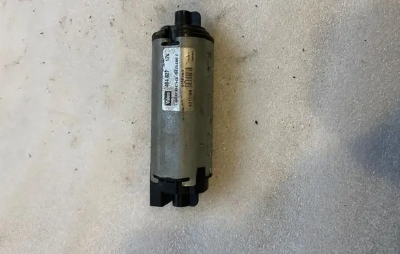 Peugeot 607 Seat adjustment motor 404827 9470480 031118B