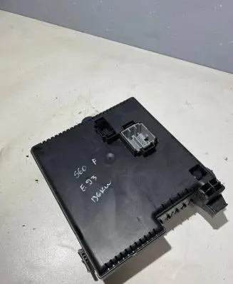 Volvo S60 Fuse module 30728512 00006103597 28017881