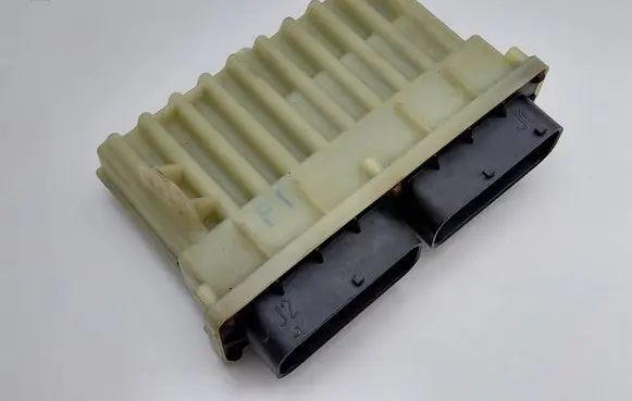 Opel Astra G Coolant fan relay 09131732