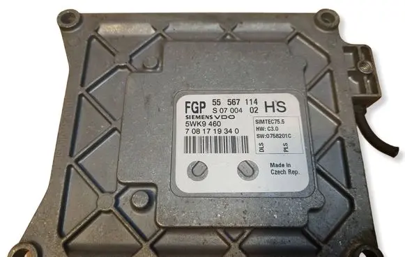 Opel Astra H Engine control unit/module ECU 55567114 5WK9460 SIMTEC755