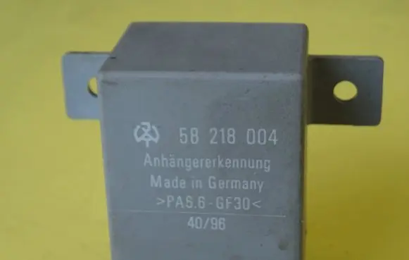 Mercedes-Benz E W124 Other relay 58218004