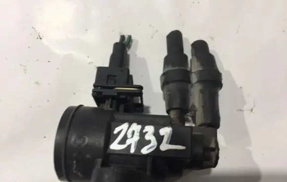 Ford Mondeo MK II Turbo solenoid valve 958b9e882