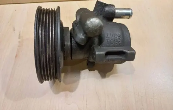 Volkswagen Golf IV Power steering pump 1j0422154c