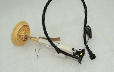 Chevrolet Captiva Fuel level sensor 13503270