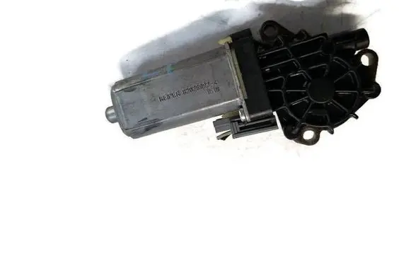Mercedes-Benz R W251 Seat adjustment motor 0390203001