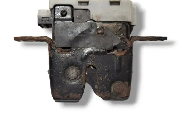 Renault Megane II Tailgate/trunk/boot lock/catch/latch 8200076240