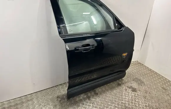 Ford Bronco Front door M1PBS214A50AC M1PBS23200BE JX7T14B533AG