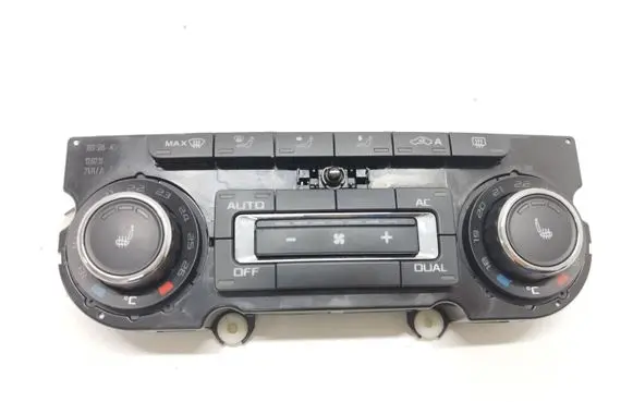 Skoda Octavia Mk2 (1Z) Climate control unit 3T0907044BE 5HB00974965