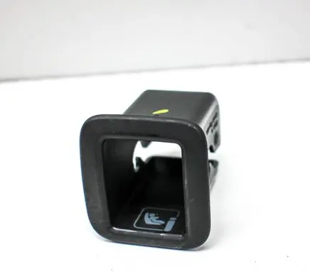 Seat Ateca Front door seat control surround trim 575887233