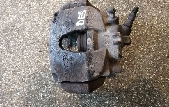 Renault Scenic II - Grand scenic II Front brake caliper