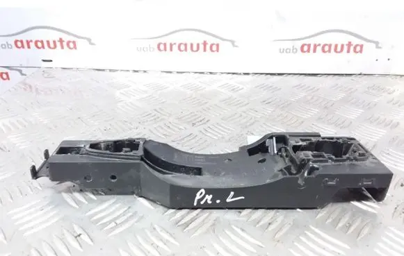 Front door exterior handle/bracket