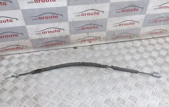Volkswagen PASSAT B5.5 Gear shift cable linkage 8D1713575