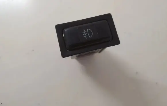 Toyota Land Cruiser (HDJ90) Fog light switch 