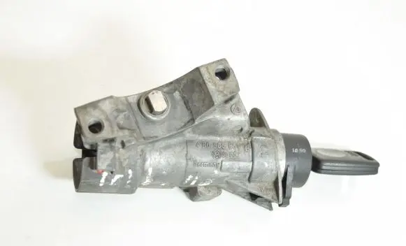 Audi A3 S3 8L Ignition lock 4B0905851B