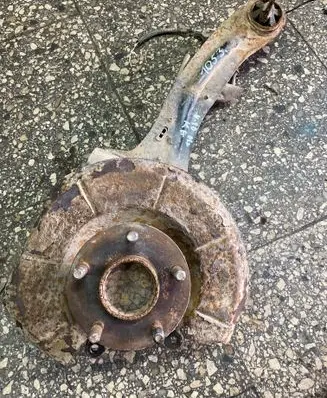 Volvo V50 Rear wheel hub