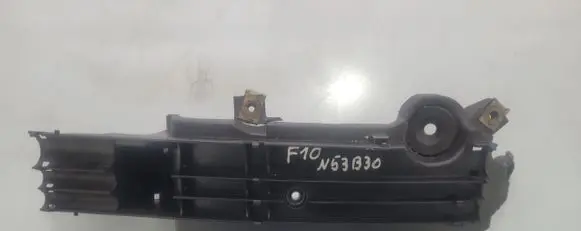 BMW 7 F01 F02 F03 F04 Engine cover (trim) 7578954