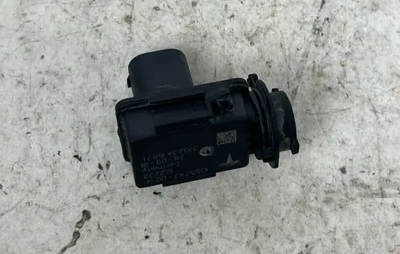 Tesla Model X Air quality sensor 105574700F