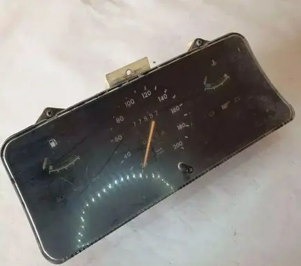 Opel Kadett E Speedometer (instrument cluster) 90034450 93154237 90034455