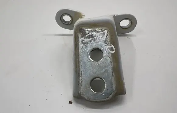 Toyota Hilux VIII Front door upper hinge 